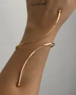 بنگل و بازوبند مینیمال