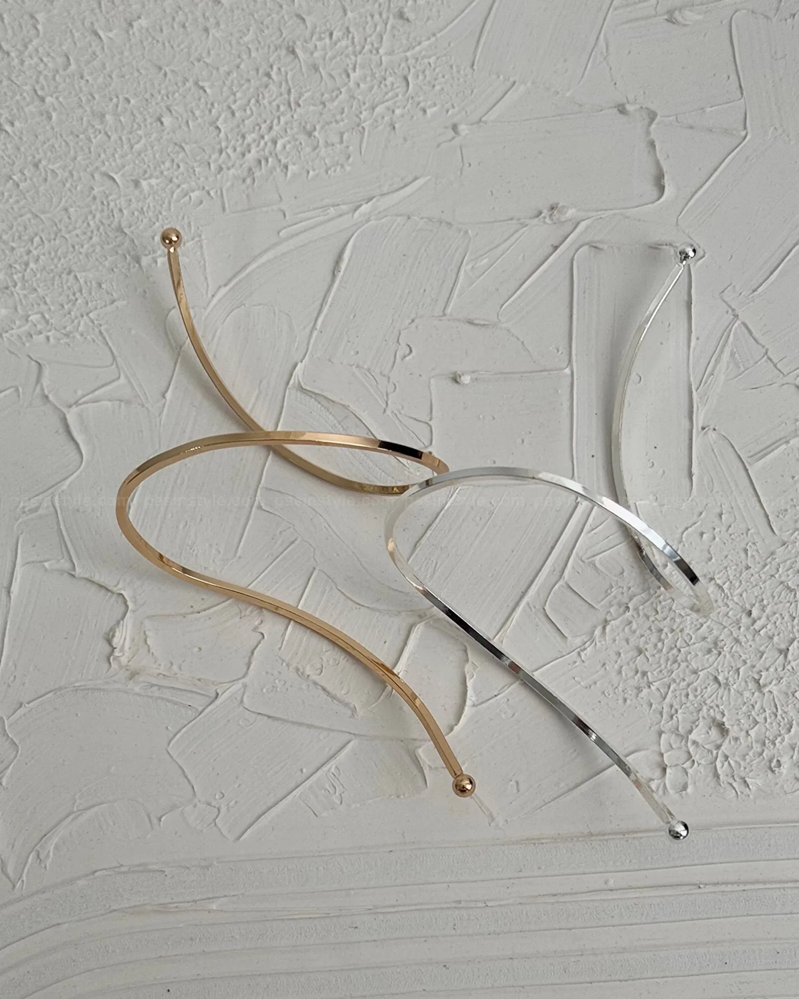 بنگل و بازوبند مینیمال