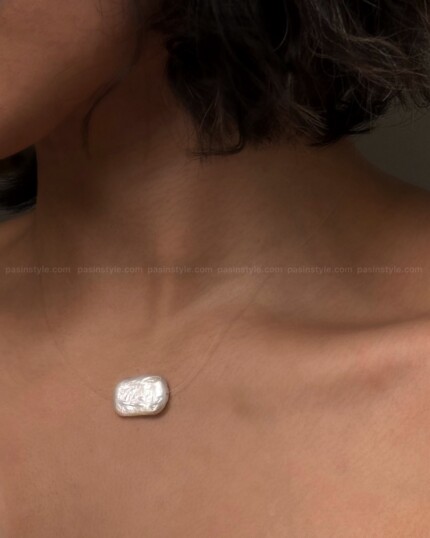 گردنبند بند نامريی مروارید باروک مینیمال