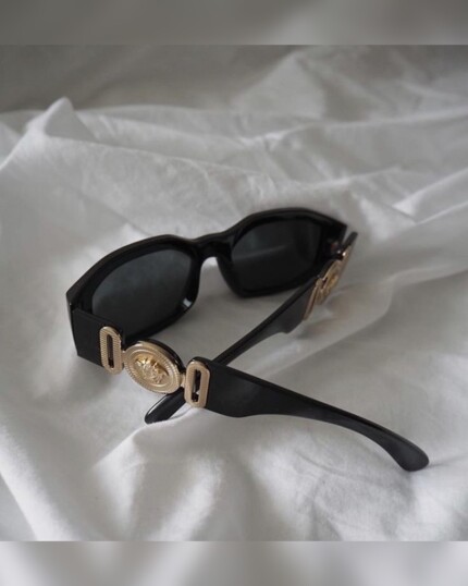 عینک دودی ورساچه چندضلعی