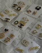 پک سنجاق سینه شنل و ysl