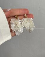 گوشواره گل صدفی