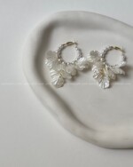 گوشواره گل صدفی