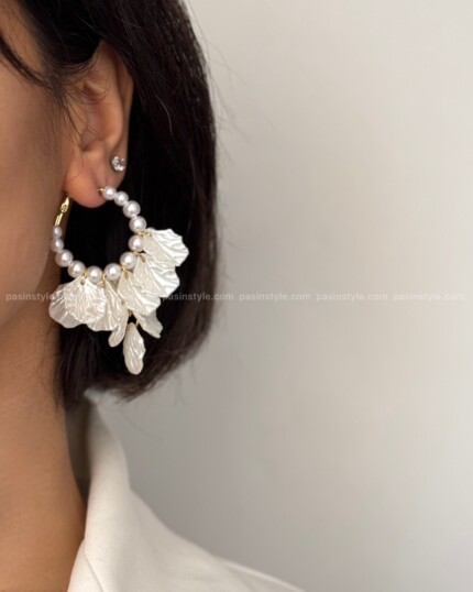 گوشواره گل صدفی