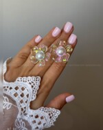 گوشواره گل هفت رنگ شفاف