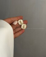 گوشواره ایوسن‌لورن ysl