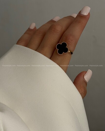 انگشتر ونکلیف مشکی