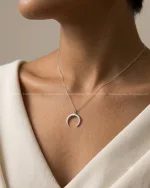 گردنبند ماه نقره